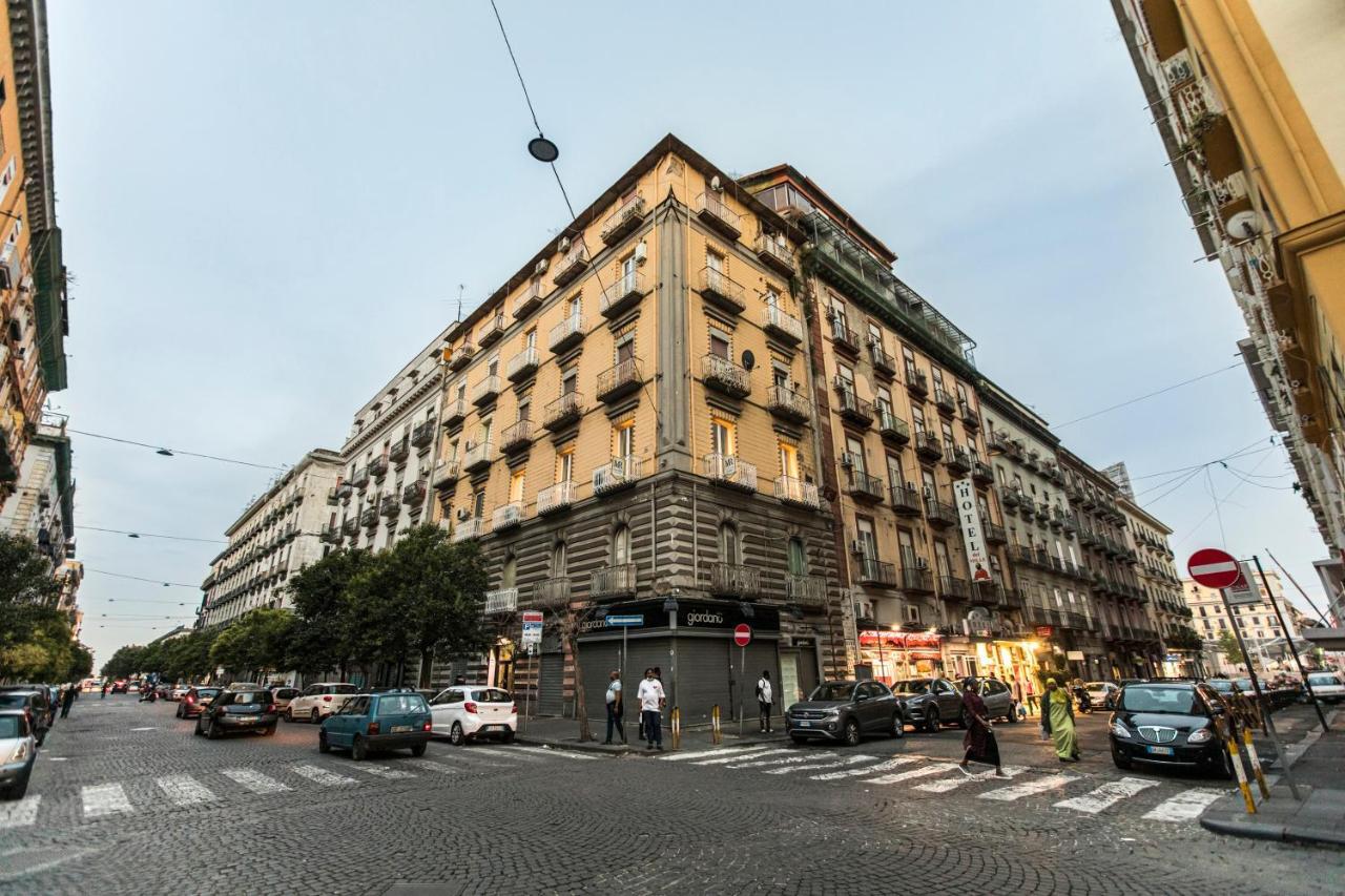 Morpheus Rooms Napoli Eksteriør bilde